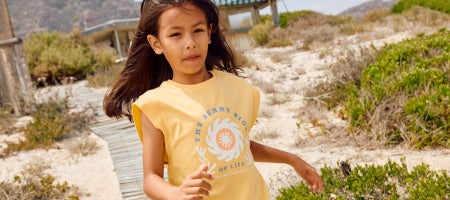 Calções e t-shirts